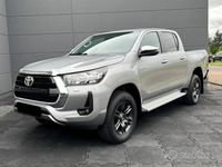 Usata Toyota HiLux 204 CV (150 kW) 2024 Pick-up