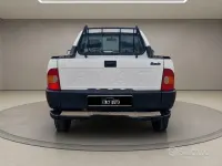 Usata Fiat Strada 63 CV (46 kW) 2002 Bianco Pick-up