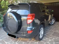 Usata Toyota RAV4 Luxury 150 CV (110 kW) 2007 Nero SUV