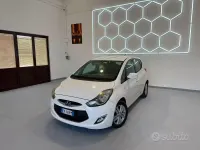 Usata Hyundai ix20 Comfort 88 CV (64 kW) 2014 Bianco Utilitaria