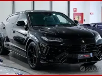 Usata Lamborghini Urus 666 CV (489 kW) 2023 Nero SUV