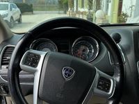 Usata Lancia Voyager 163 CV (119 kW) 2013 Grigio Monovolume