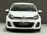Usata Kia Rio Active 75 CV (55 kW) 2017 Bianco Berlina
