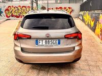 Usata Fiat Tipo Business 95 CV (69 kW) 2018 Oro Station wagon