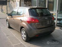 Usata Kia Venga 90 CV (66 kW) 2014 Marrone Utilitaria