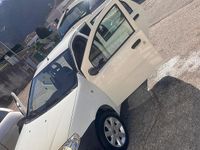 Usata Fiat Punto 60 CV (44 kW) 2007 Bianco Utilitaria