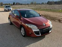 Usata Renault Mégane Coupé Dynamique 110 CV (80 kW) 2010 Rosso Coupé