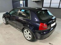 Usata Audi S3 225 CV (165 kW) 2002 Blu/azzurro Utilitaria