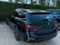 Usata BMW 318 Luxury Line 150 CV (110 kW) 2020 Nero Station wagon