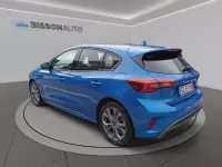 Usata Ford Focus ST-Line 125 CV (91 kW) 2022 Blu desert Berlina
