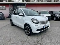 Usata Smart ForFour Passion 71 CV (52 kW) 2017 Bianco Utilitaria