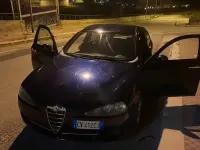 Usata Alfa Romeo 147 116 CV (85 kW) 2005 Blu Utilitaria
