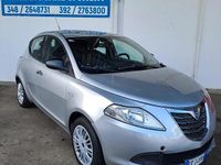 Usata Lancia Ypsilon Silver 69 CV (50 kW) 2013 Grigio Utilitaria