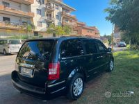 Usata Chrysler Grand Voyager 163 CV (119 kW) 2008 Nero Monovolume