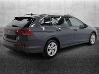 Usata VW Golf VIII Life 116 CV (85 kW) 2023 Grigio metallizzato Station wagon