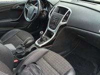 Usata Opel Astra GTC 136 CV (100 kW) 2016 Nero Coupé