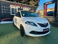 Usata Lancia Ypsilon Silver 69 CV (50 kW) 2022 Bianco Utilitaria