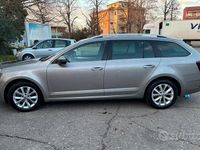Usata Skoda Octavia G-TEC 110 CV (80 kW) 2018 Grigio Station wagon