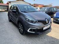 Usata Renault Captur 90 CV (66 kW) 2018 Grigio SUV