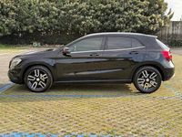 Usata Mercedes GLA220 Premium 170 CV (125 kW) 2015 Nero SUV