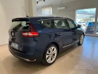 Usata Renault Grand Scénic Business 120 CV (88 kW) 2021 Blu Monovolume