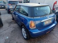 Usata Mini Cooper D 109 CV (80 kW) 2009 Blu/azzurro Utilitaria