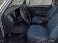 Usata Suzuki Jimny 80 CV (58 kW) 2002 Grigio SUV