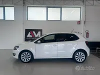 Usata VW Polo Highline 105 CV (77 kW) 2012 Bianco Utilitaria