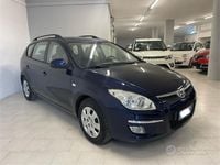 Usata Hyundai i30 Active 126 CV (92 kW) 2009 Blu Station wagon