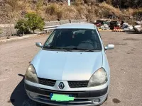 Usata Renault Clio 58 CV (42 kW) 2002 Bluazzurro Berlina