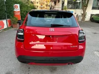 Nuova Fiat 600 Icon 100 CV (73 kW) 2025 Rosso SUV