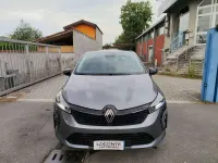 Usata Renault Clio V 101 CV (74 kW) 2024 Grigio Berlina