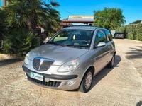 Usata Lancia Ypsilon 60 CV (44 kW) 2005 Grigio Utilitaria
