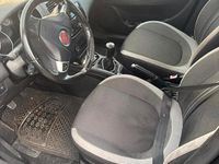 Usata Fiat Punto 85 CV (62 kW) 2011 Nero Utilitaria