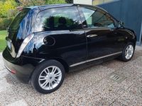 Usata Lancia Ypsilon 77 CV (56 kW) 2012 Nero Utilitaria