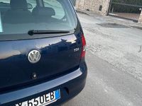 Usata VW Fox 69 CV (50 kW) 2005 Blu Utilitaria