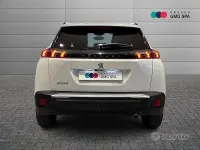 Usata Peugeot 2008 Allure 110 CV (80 kW) 2021 Bianco SUV
