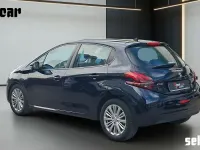 Usata Peugeot 208 Allure 100 CV (73 kW) 2019 Blu Utilitaria