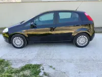 Usata Fiat Grande Punto 75 CV (55 kW) 2007 Nero Utilitaria