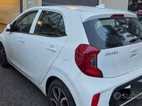 Usado Kia Picanto 65 CV (47 kW) 2023 Blanco Utilitario