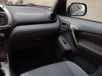 Usata Toyota RAV4 116 CV (85 kW) 2002 Grigio SUV