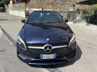 Usata Mercedes A200 Premium 136 CV (100 kW) 2017 Blu/azzurro Utilitaria