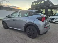 Nuova Lancia Ypsilon 101 CV (74 kW) 2025 Bianco Utilitaria