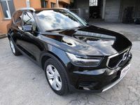 Usata Volvo XC40 Momentum 129 CV (94 kW) 2022 Nero metallizzato SUV