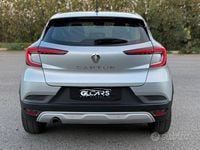 Usata Renault Captur 116 CV (85 kW) 2020 Grigio SUV