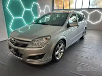 Usata Opel Astra Cosmo 115 CV (84 kW) 2009 Grigio Station wagon