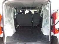 Usata Opel Vivaro 120 CV (88 kW) 2010 Bianco Monovolume