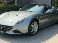Usata Ferrari California 560 CV (411 kW) 2017 Grigio Cabrio
