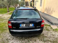 Usata Audi A4 130 CV (95 kW) 2001 Nero Station wagon