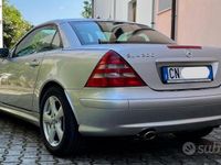 Usata Mercedes SLK200 163 CV (119 kW) 2000 Argento Cabrio